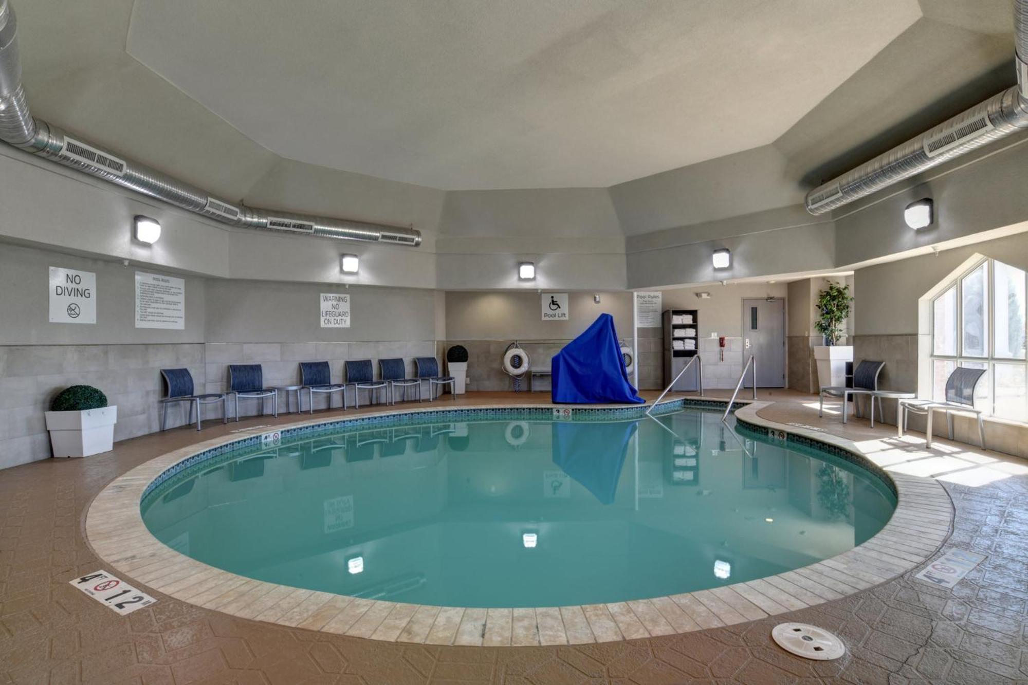 Holiday Inn Express & Suites Oklahoma City Northwest By Ihg Exterior photo
